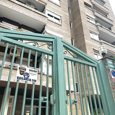 Apartamento Ideal Apartament *