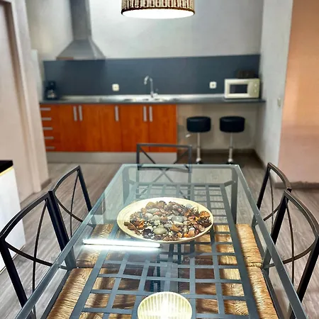 Apartamento Ideal Apartment *